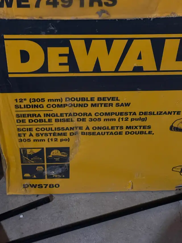 DeWalt mitre saw