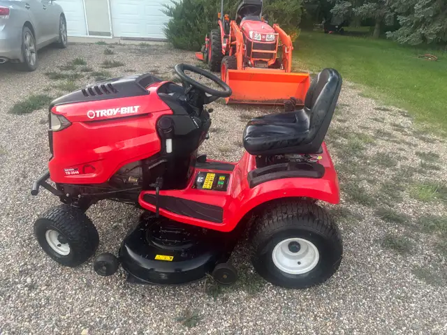 Troy Built Riding Mower
