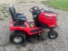 Troy Built Riding Mower - Photo 3