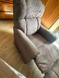 Vente de Garage, Garage sale 29-08, 2026 AM - Photo 9