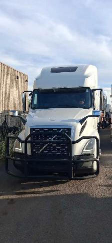 AZ Truck Driver – USA & Canada Cross-Border (Reefer)