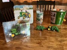 Lots o’ JOHN DEERE Farm Collectibles ! - Photo 2