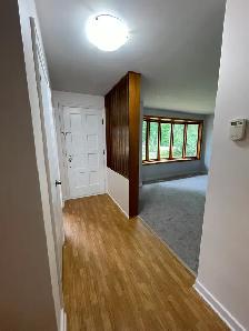 Spacious 5-bed, 2 Bath Family Home - Steps from Bellevue Park - Photo 4