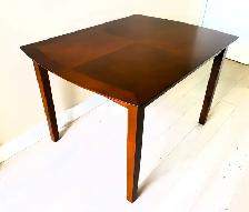 Solid wood dining table and 4 high back chairs - Photo 5