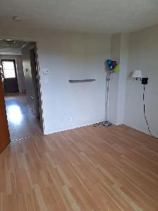 Logement, 2.5 pcs , poêle et frigo inclus,  stationnement, - Photo 4