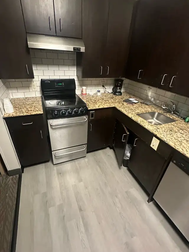 hiring a tile setter