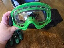 kids medium DOT ATV/Motorcross/motorcycle helmet - Photo 7