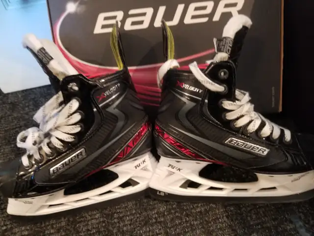 Patins à Glace Bauer Velocity