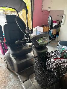 Quadriporteur à vendre