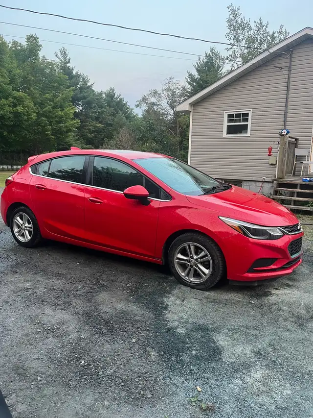 2018 Chevy Cruze hatchback for sale