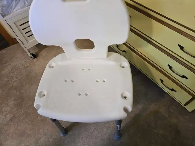 bath chair