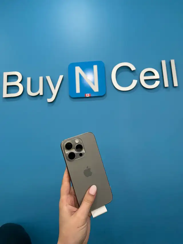 Like New Condition iPhone 15 Pro Natural 128GB $900
