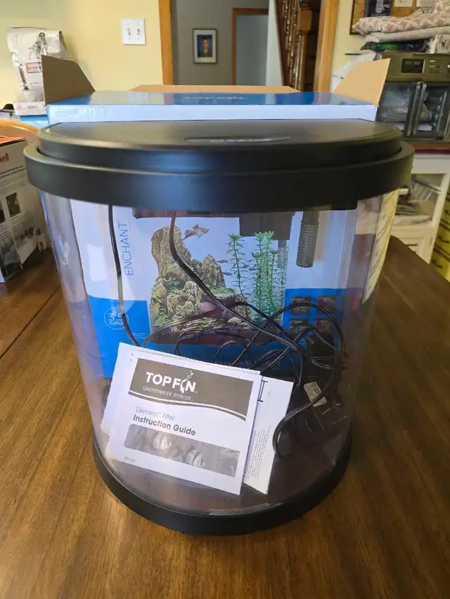 Topfins 3.5 Gallon  fish tank