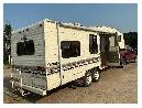 1992 26-foot fifth wheel camper trailer