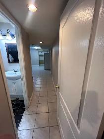 2 bedroom basement for rent available immediately - Photo 4
