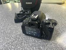 Canon T5I 18MP DSLR Kit With Bag - Photo 3