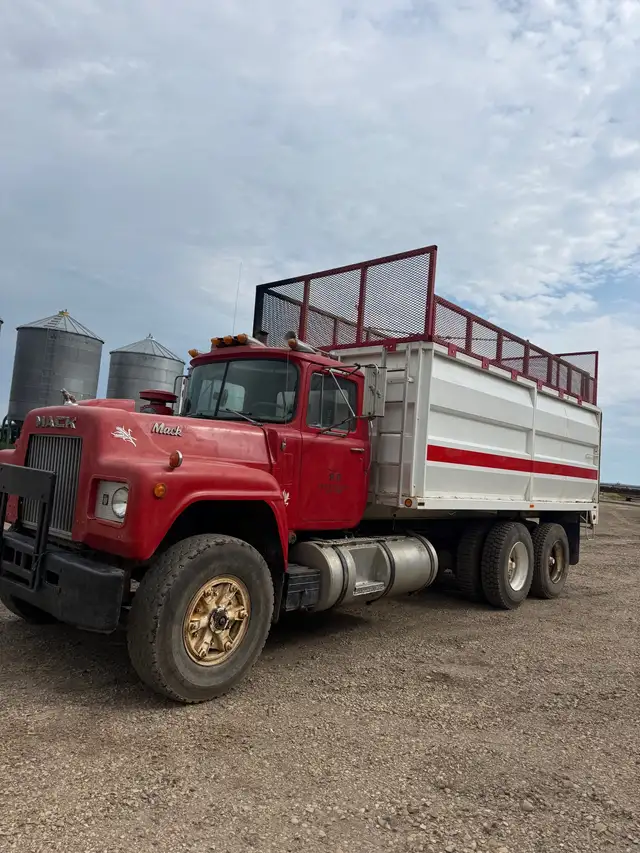 Mack grain and silage truck