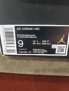 Air Jordan 1 Mid size 9 mens - Photo 7