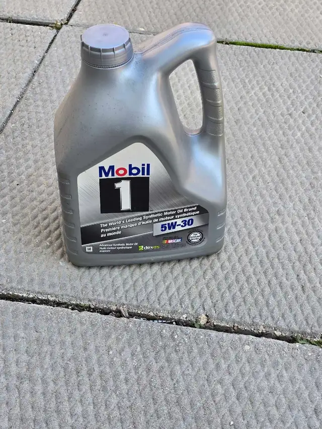 Mobil 1  5W-30 and other motor oils