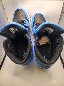 Nike Air Jordan's 1 mid size 9 mens - Photo 4