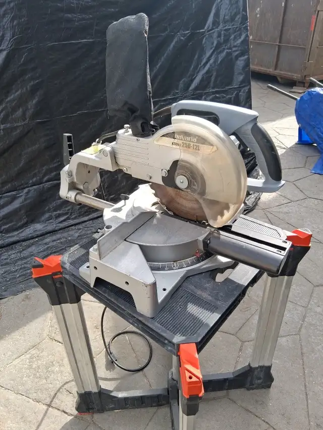 10' Sliding Compound Miter Saw