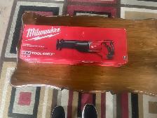 Milwaukee M1 18 saws all