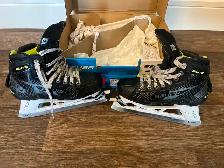 Goalie skates