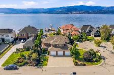 LAKEFRONT IN THE LOWER MISSION! 5 4524 Eldorado Court