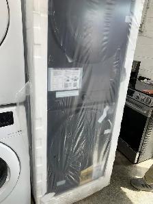 Samsung 27' Front Load Laundry Center | Weekend Deal - Photo 2