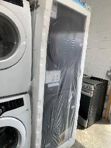 Samsung 27' Front Load Laundry Center | Weekend Deal - Photo 3