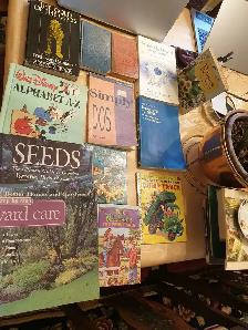 Entire Private Library 700 books $700 Vintage New - Photo 2
