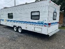 Fleetwood prowler camper