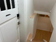 Dufferin Grove Renovated Two Bedroom Apartme - Photo 2