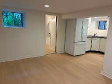Dufferin Grove Renovated Two Bedroom Apartme - Photo 7