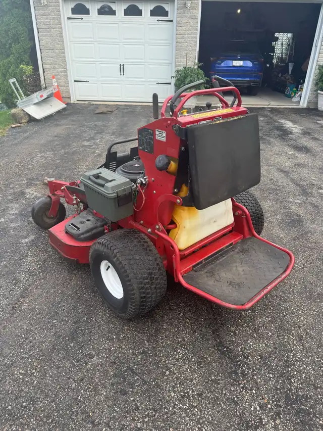 Toro Grandstand Stand on Mower 48 inch