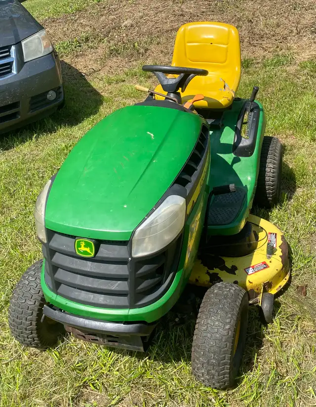 John Deere riding lawnmower model D120 42" deck  21 HP, 540cc