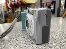 Canon PowerShot A30 Camera - Photo 3
