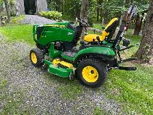 Tracteur John Deere 1025R année 2022 et accessoires