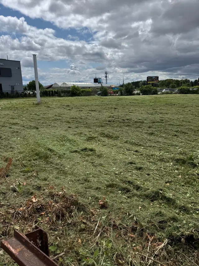 Tall Grass cutting, Rough Cut fields, Bush Hog cutting,