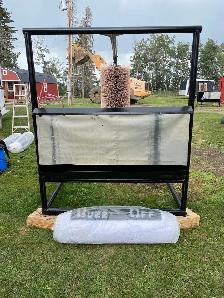 Cow Scratcher/oiler mineral feeder - Photo 3