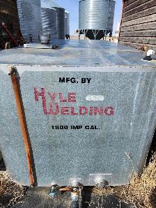 GALVANIZED WATER TANKS FOR SALE