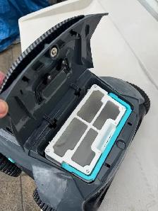 AIPER SEAGULL PRO POOL CLEANER