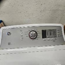 GE Washer and Dryer Set - Photo 8
