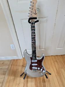 GUITARE STRATOCASTER
