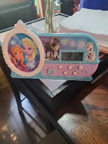 Disney Frozen Alarm Clock