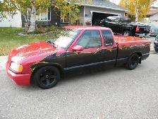 CLASSIC AUTOS - Photo 2
