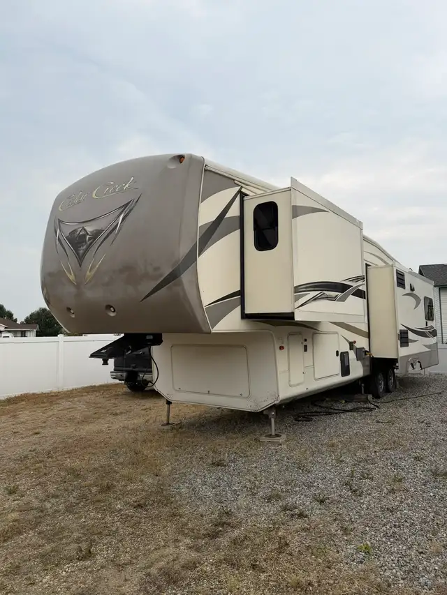 2015 Cedar Creek 36 CKTS For Sale