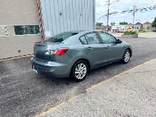 2012 Mazda 3 Low KM!!! - Photo 3