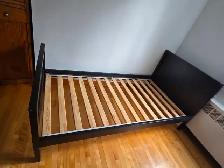 Twin bed frame - Photo 2