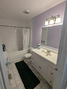 4 mins to Algonquin, Move in today! Woodroffe/Majestic,all inclu - Photo 7